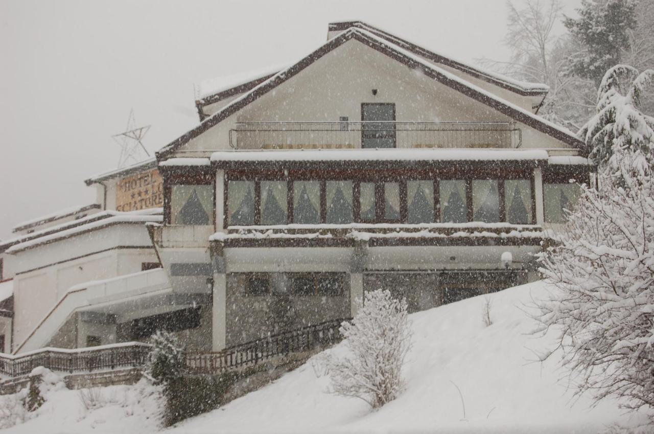 Hotel Lo Sciatore Cotronei Exterior photo